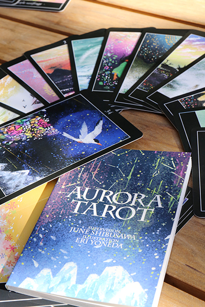 正規品】オーロラタロット 正規品タロットカード】オーロラエッジ