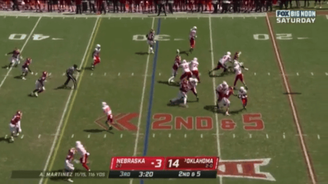 Fireboy And Watergirl This first play highlights Greg Gaines playing the 0T head up over the center for the Oregon State Beavers. Fireboy And Watergirl Pickup the fireball to run in Beast-mode.