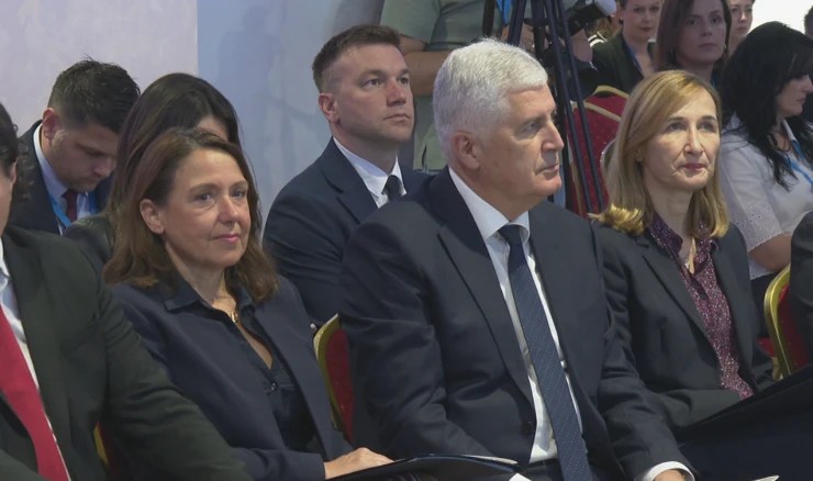 Ministrice Hrstić i Mikuš Žigman uručile 3,5 milijuna eura bolnici u Mostaru