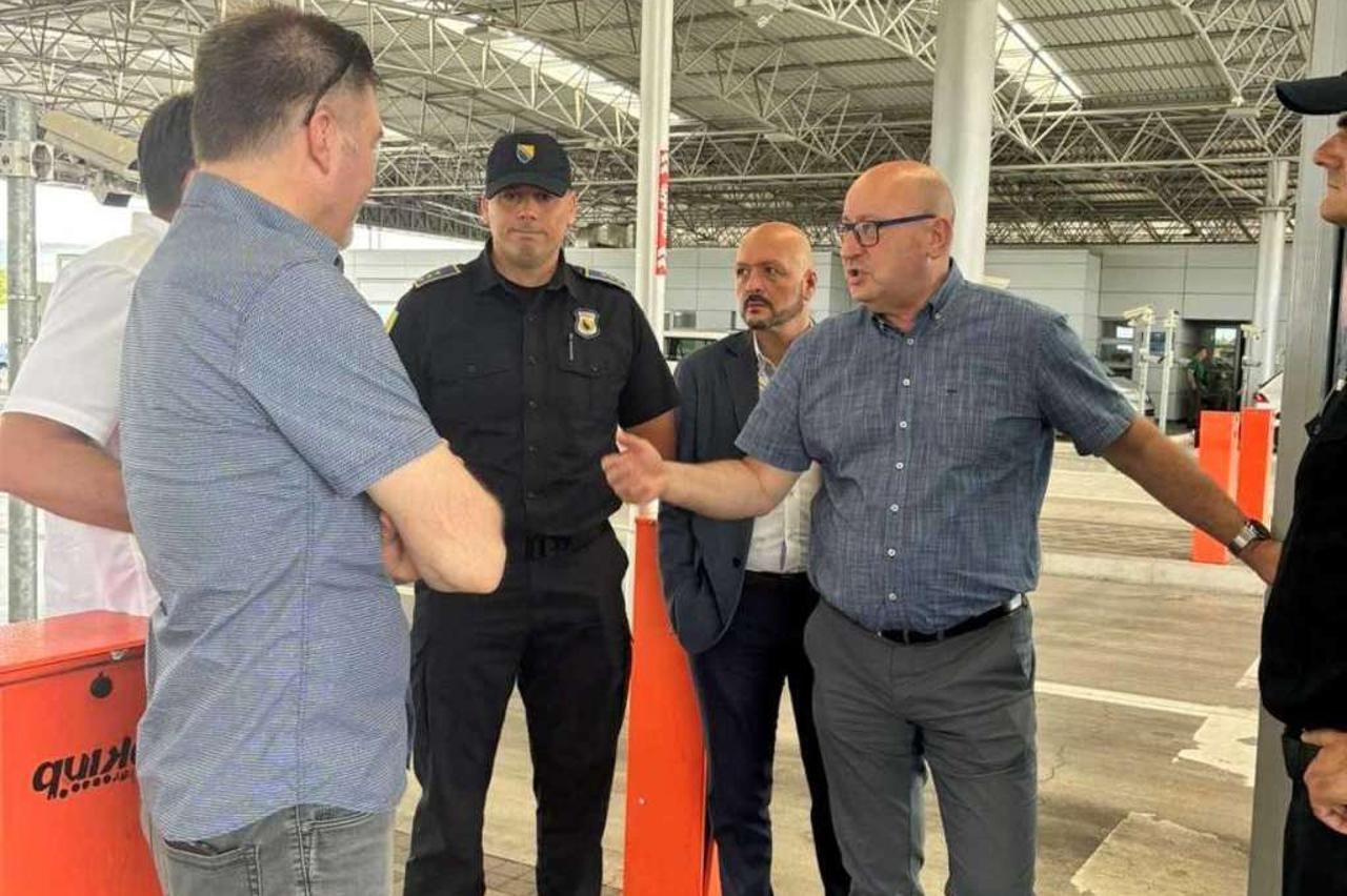 Kuprešaković u posjetu graničnim prijelazima Doljani i Bijača, fokus na suradnji s Frontexom