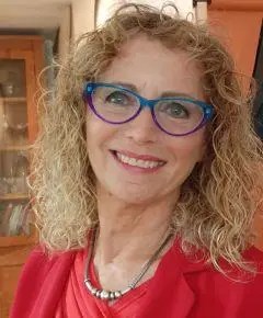 Gila Bronner, MPH, MSW, CST, certified sex therapist and Clinical Advisor for Intimacy at Bonds
