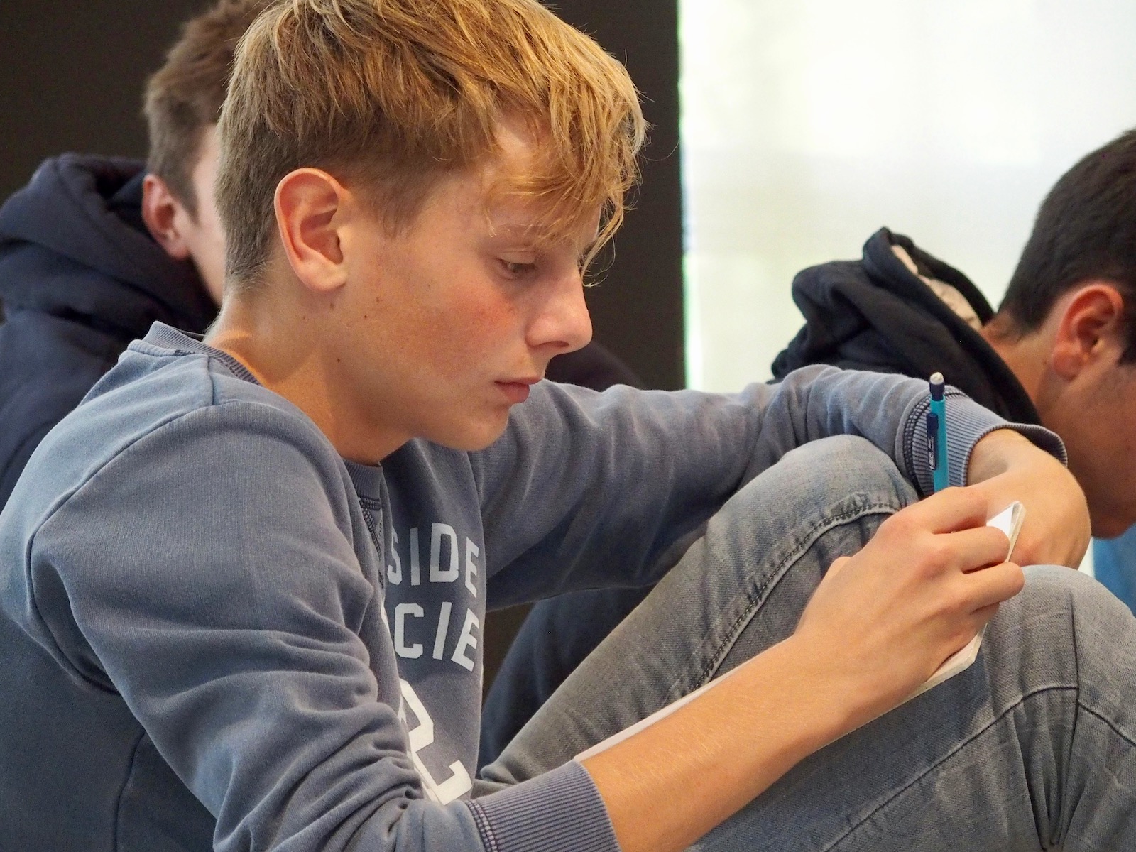 OLYMPUS DIGITAL CAMERA