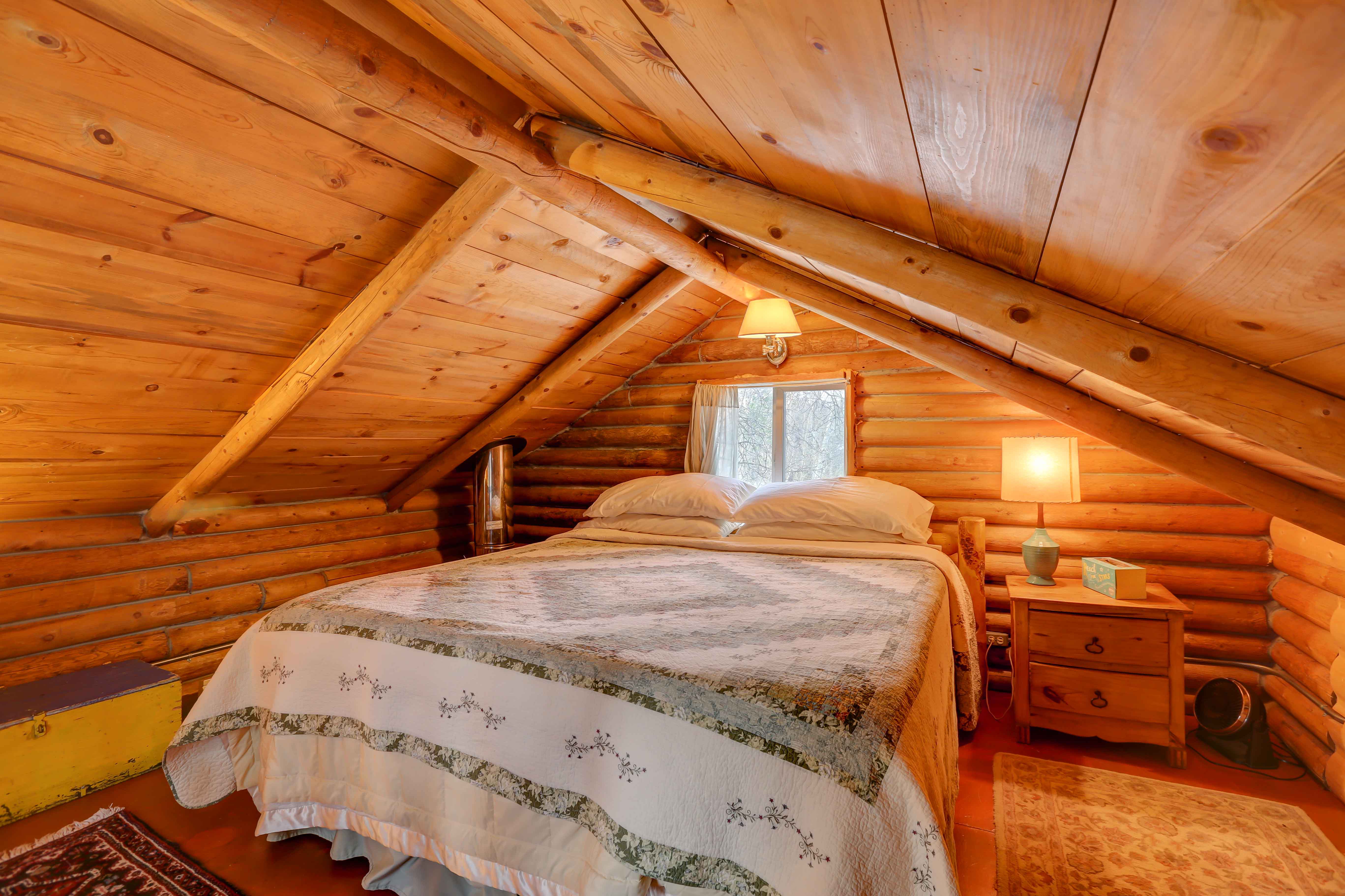 4.0 miles from fall creek falls. Honeymoon Hideout Cabin - Rocky Mountain Honeymoon Cabin