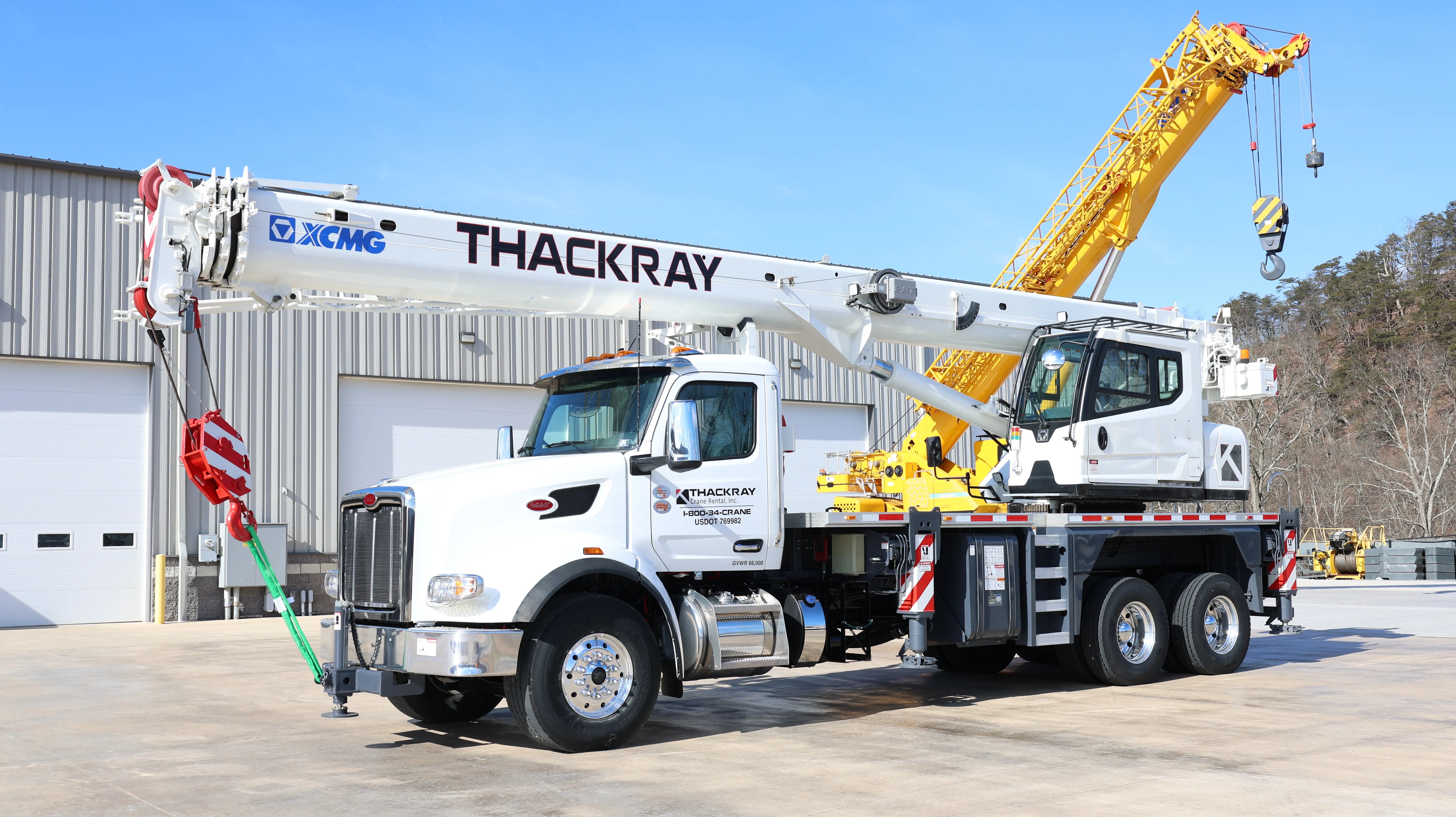 2025 XCMG XCT35_U 35-ton boom truck crane front view