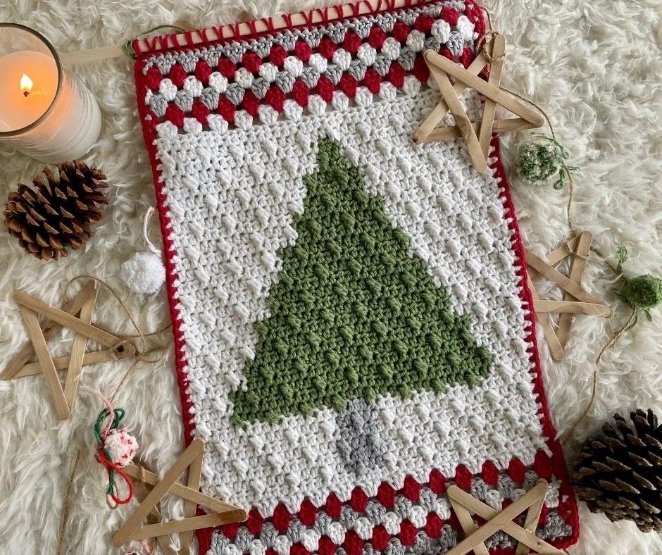 Evergreen Cheer Wall Hanging