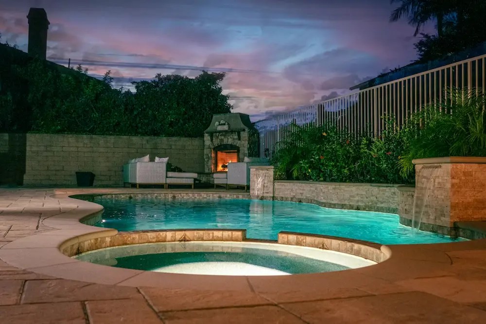 Read more about the article Clear Water, Clear Mind – Home Routines for Relaxation
