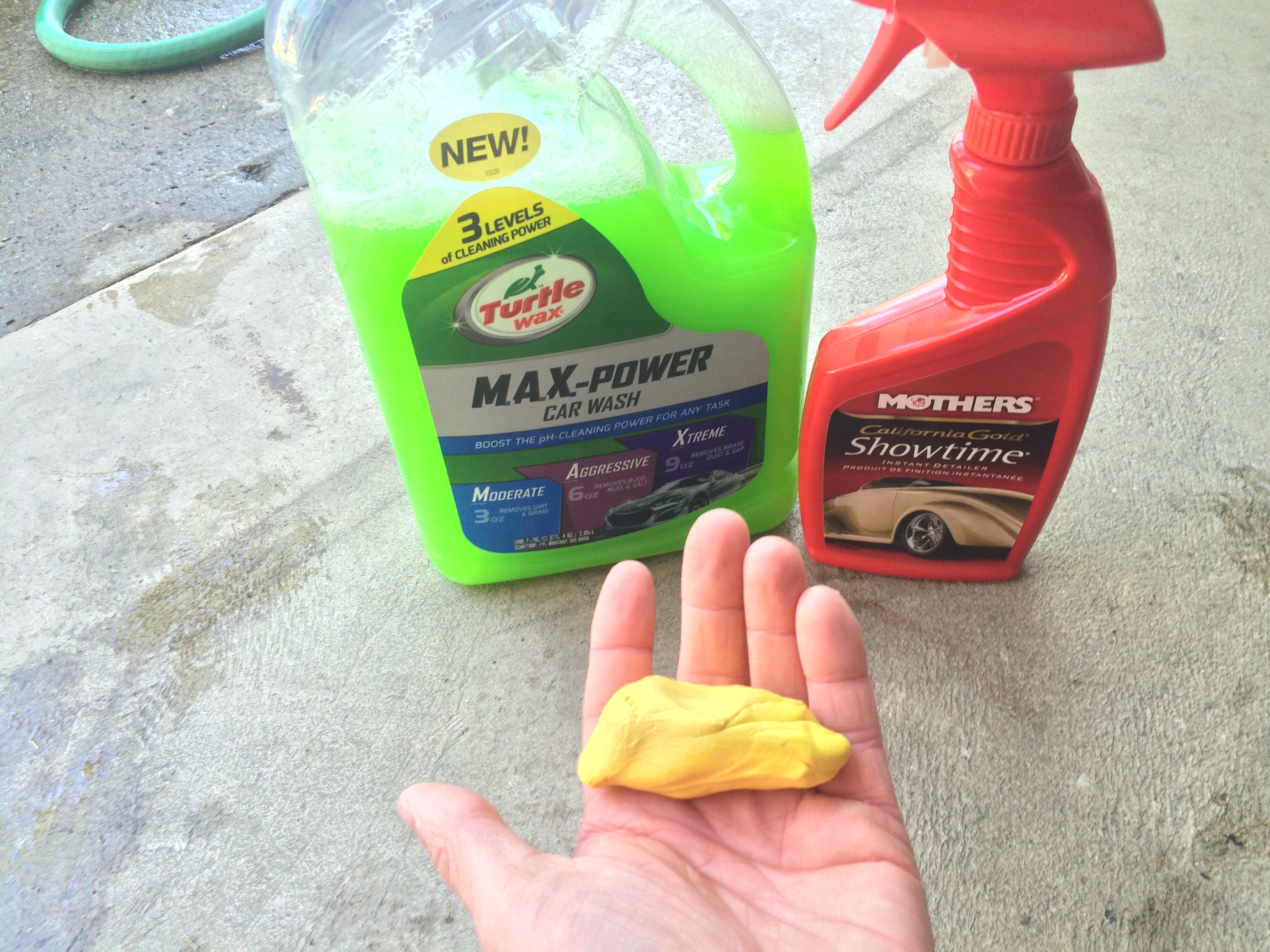 How to polish and wax a car