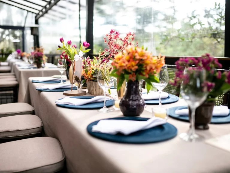 Increase Hospitality and Entertainment Group Sales Revenue