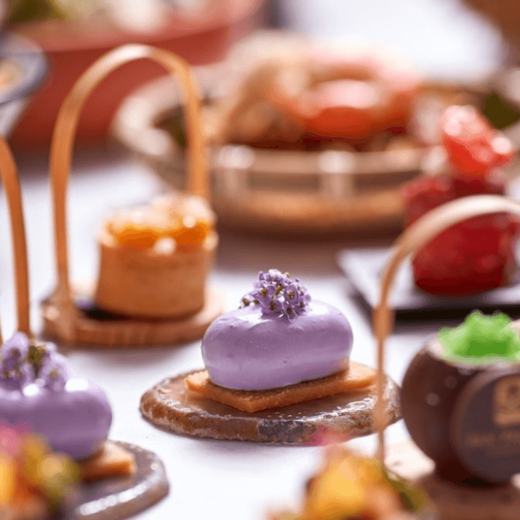 Sweet selection, photo credit: Pan Pacific Singapore