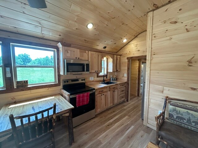14x38 Country T Cabin Park Model - Turn key Display Model -On Display- AVAILABLE NOW - Image 10