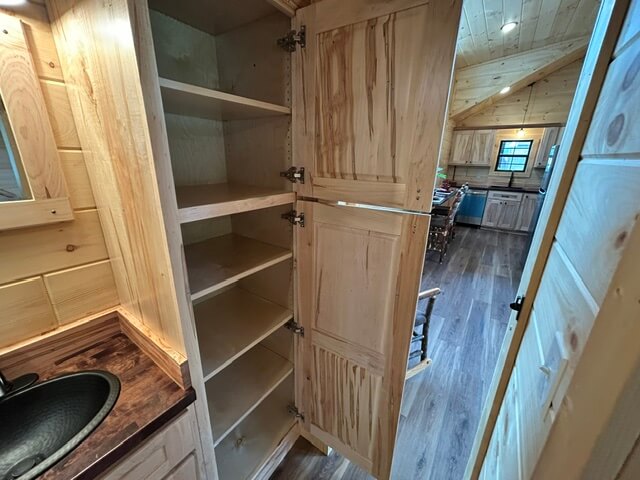 14x40 NEW LAYOUT! Lake Tahoe Park Model Cabin-Turn Key -AVAILABLE NOW - Image 27