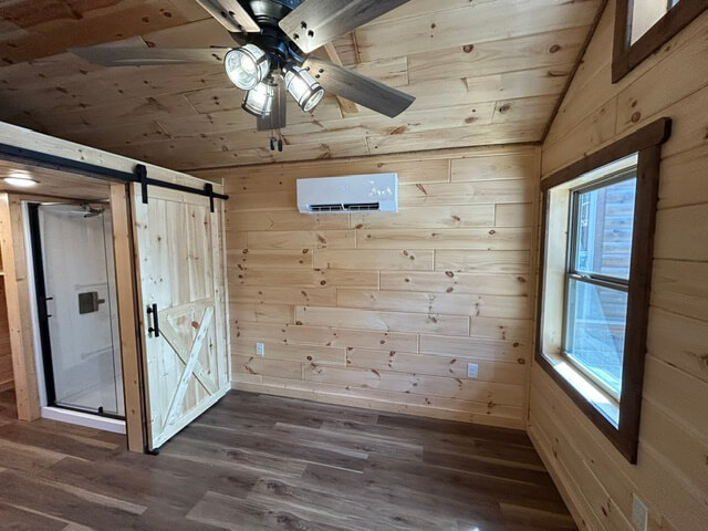 11'2"x40' Country T Cabin Park Model - Turn key- Available Now- On Display - Image 11