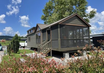 14x40 Smoky Mountain Cabin delivered to Wears Valley, TN.