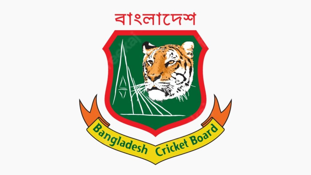 Bangladesh cricketers threaten boycott, Demand resignation of BCB Director