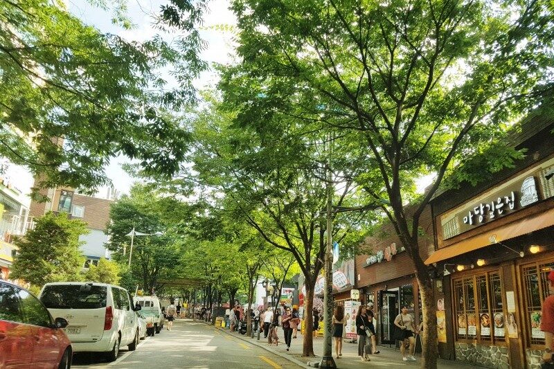 カフェ・ストリート(Cafe Street)