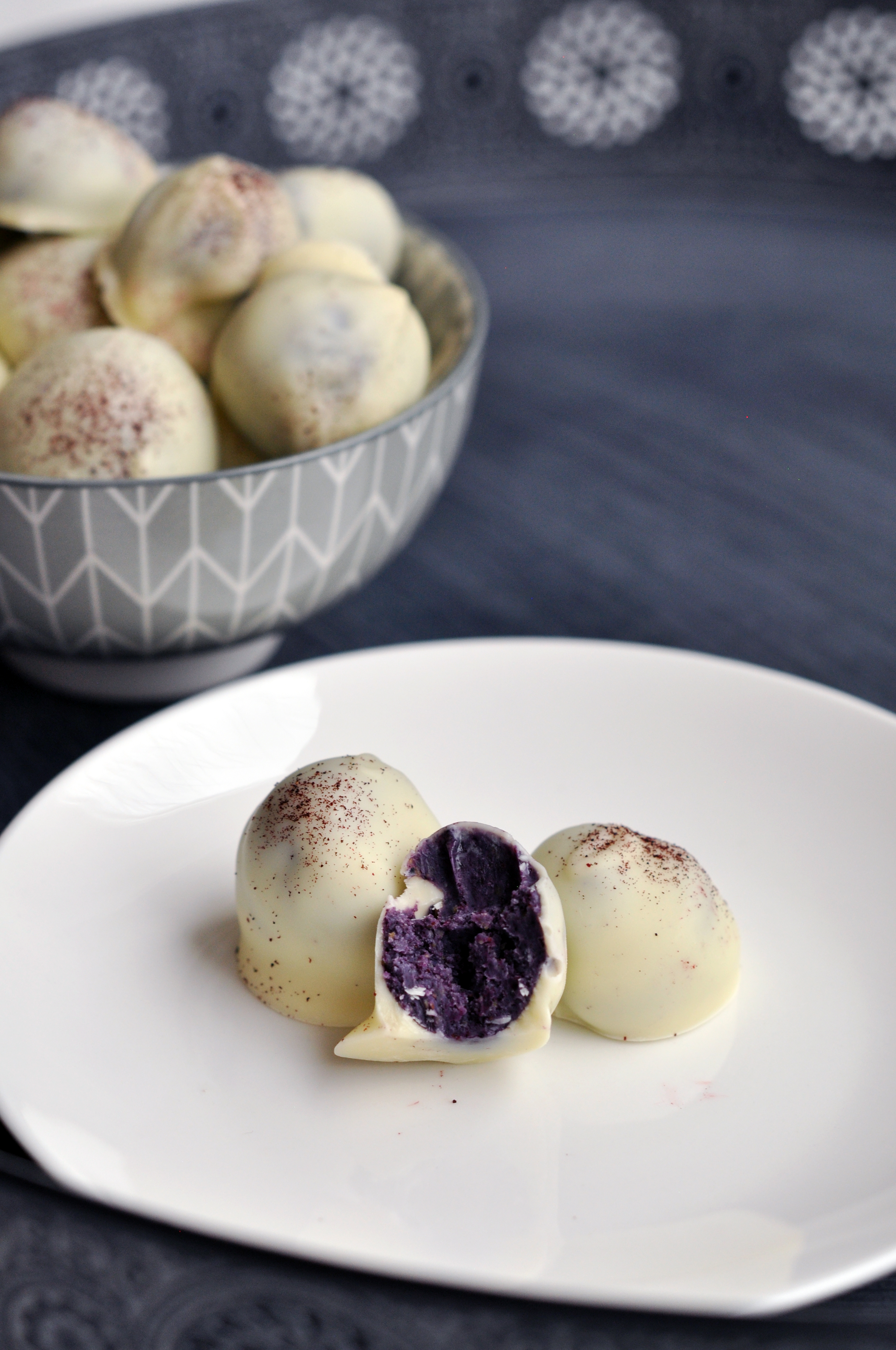 images Blueberry White Chocolate white chocolate blueberry truffles