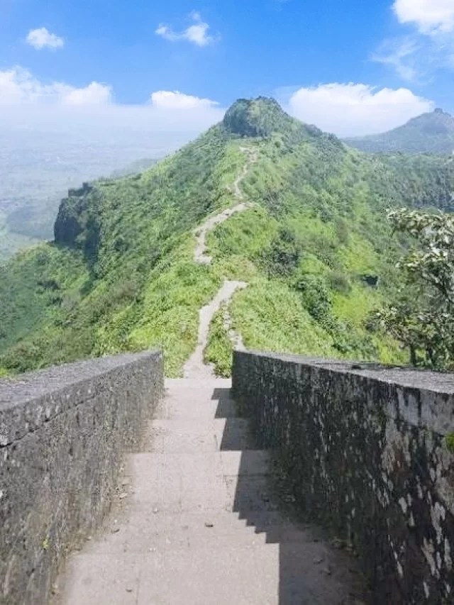 purandar fort