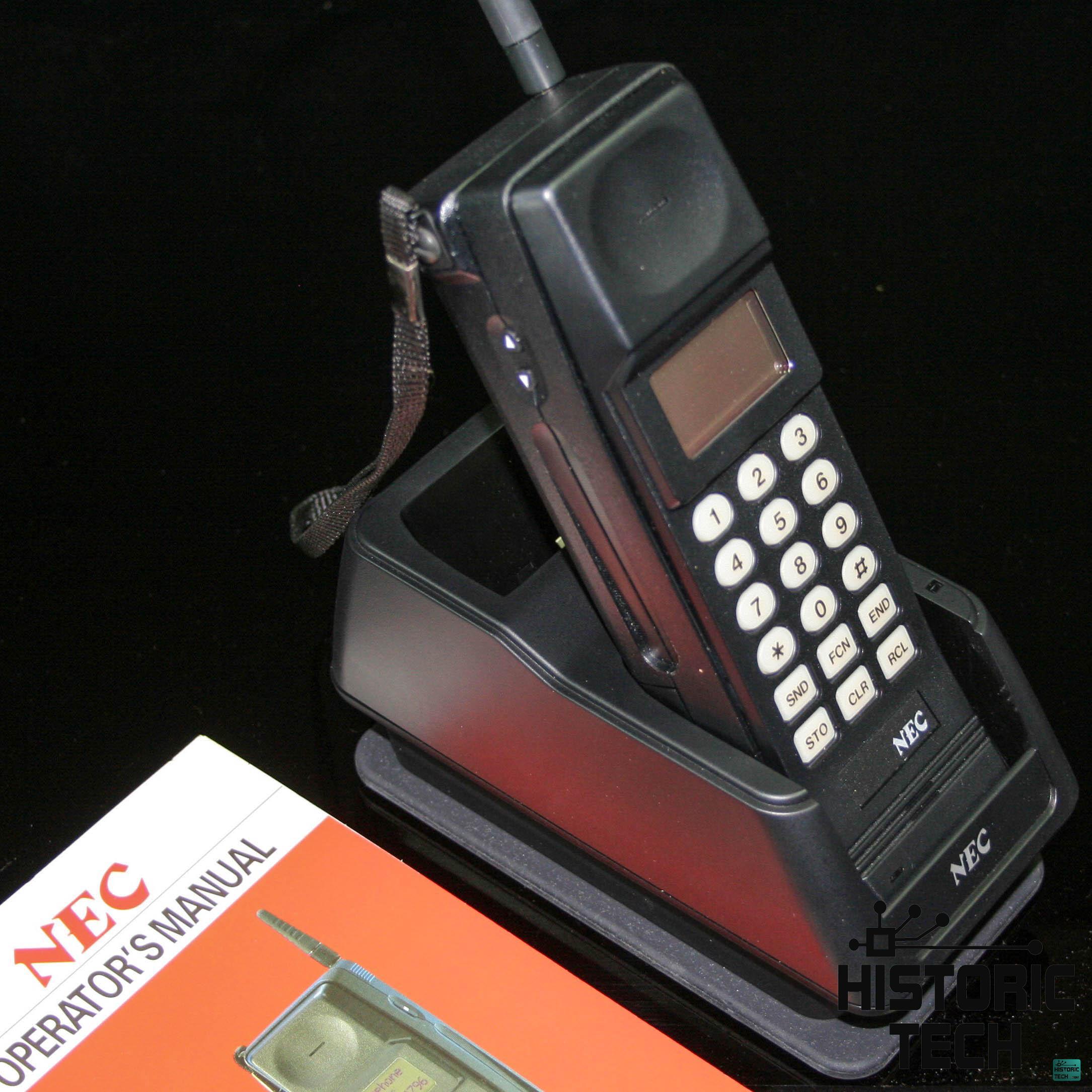 Sony TR-63 Transistor Radio and Case – historictech