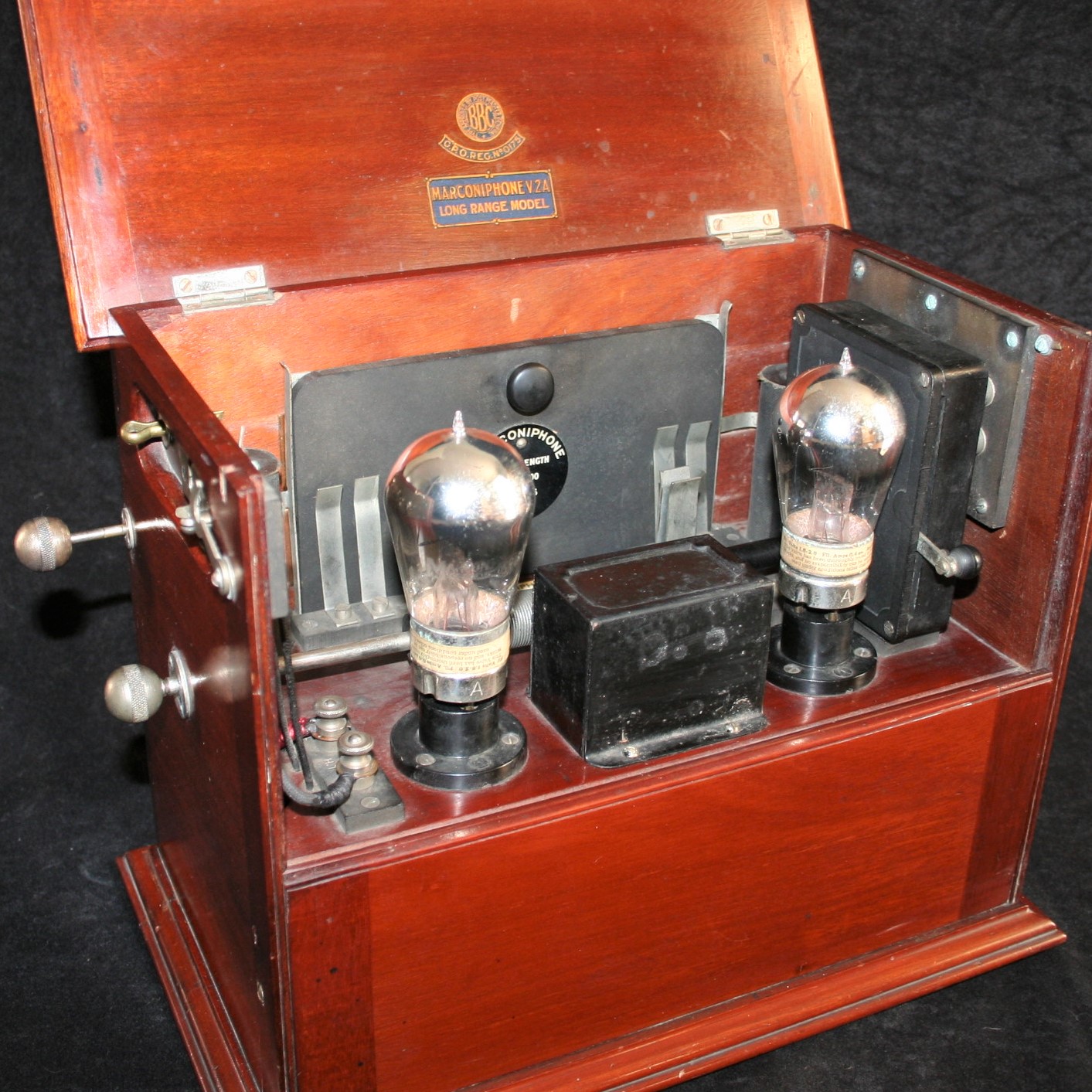 Marconiphone V2a Long Range Radio Receiver c1923 – historictech