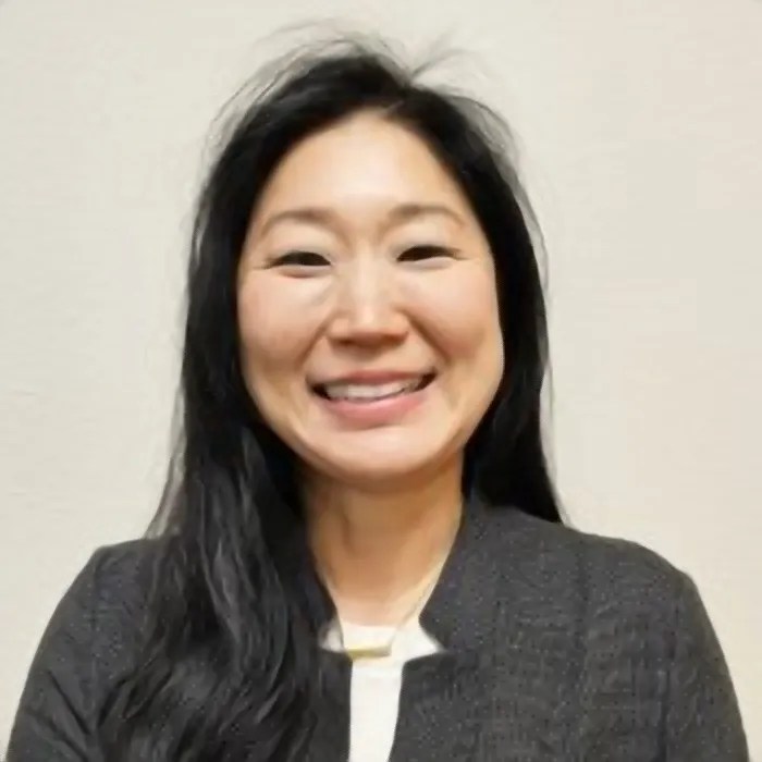 Joyce Lee Yang