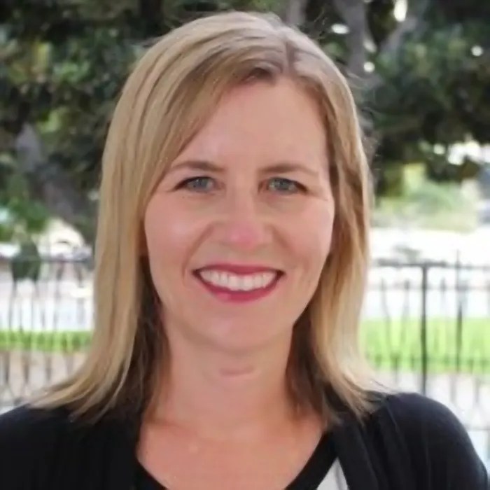 Lindsay Blume