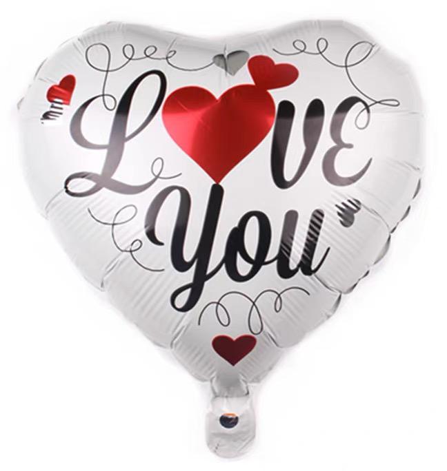 LOVE 心形鋁膜氣球（三個或一個連棍）