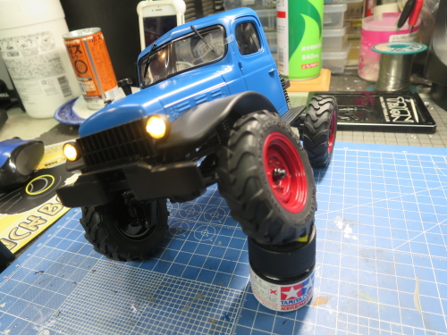 国内正規品 プラッツ／FMS 1/24 RC完成モデル マッド・レーサー 4×4