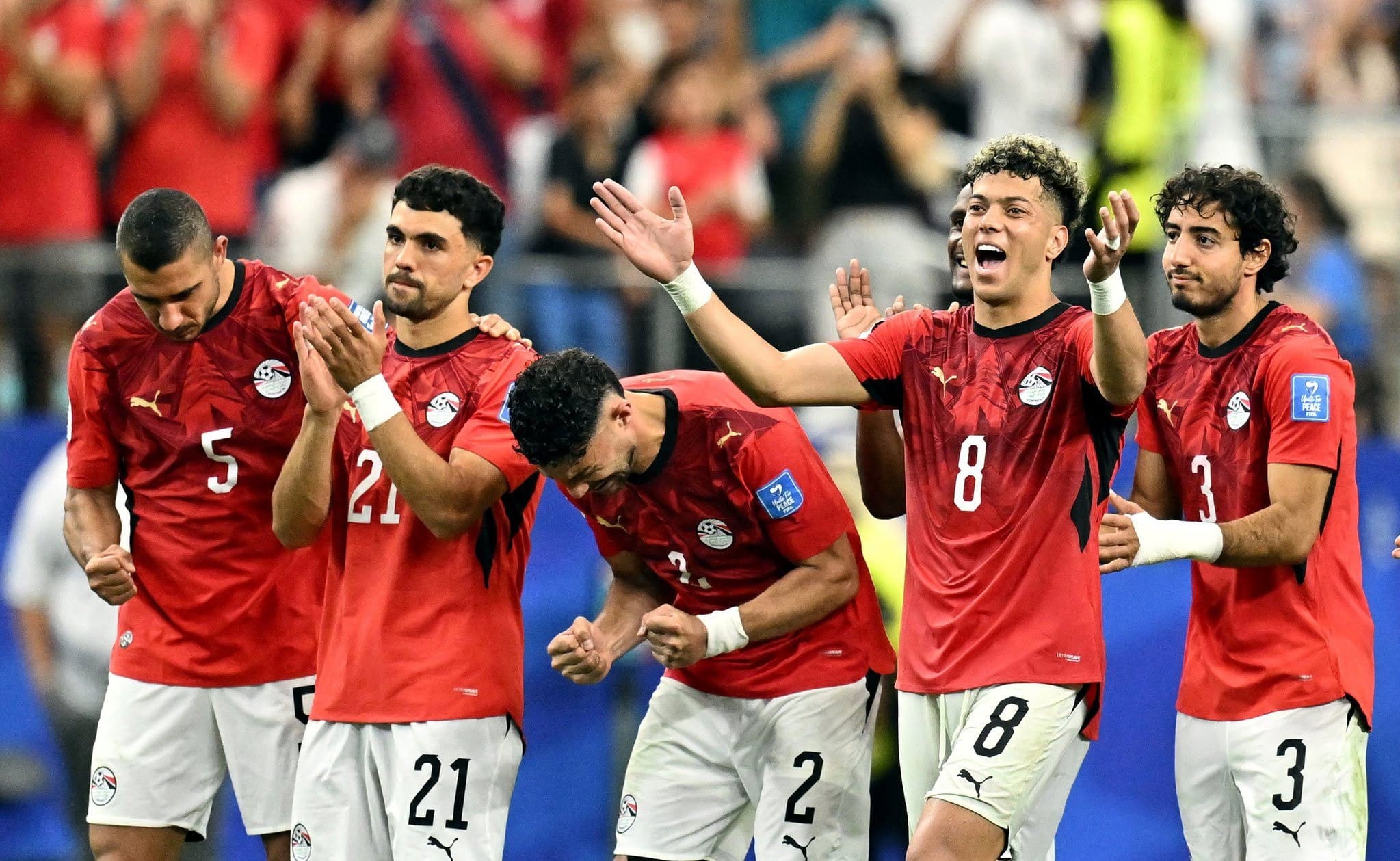 مصر تتأهل لثمن نهائي كأس العالم لأول مرة في تاريخها بفوز مثير على أستراليا