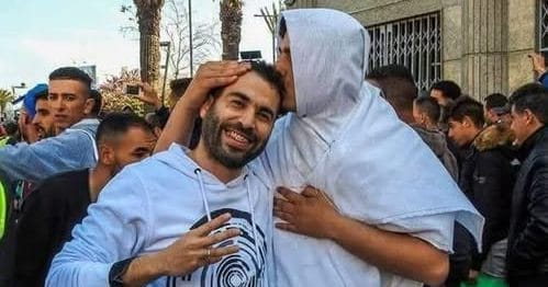 المعتقل نبيل أحمجيق ينهي إضرابه عن الطعام في خطوة تفتح باب التساؤلات حول وضعه الصحي وحقوق المعتقلين