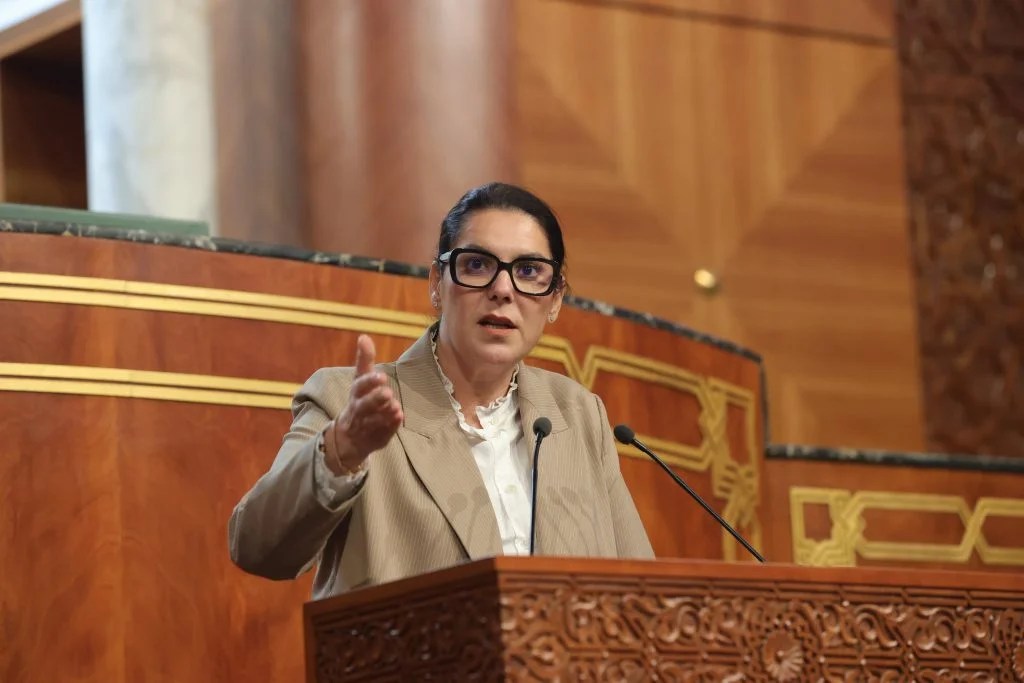 خلف كواليس التصريحات الرسمية: هل تنجح حكومة المنصوري في كبح إغناء الأغنياء وطي صفحة الماضي؟