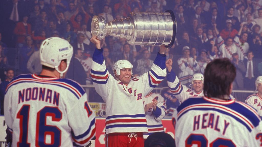 Messier-Rangers-Cup Mark Messier Edmonton Oilers Mark Messier New York Rangers Vancouver Canucks 