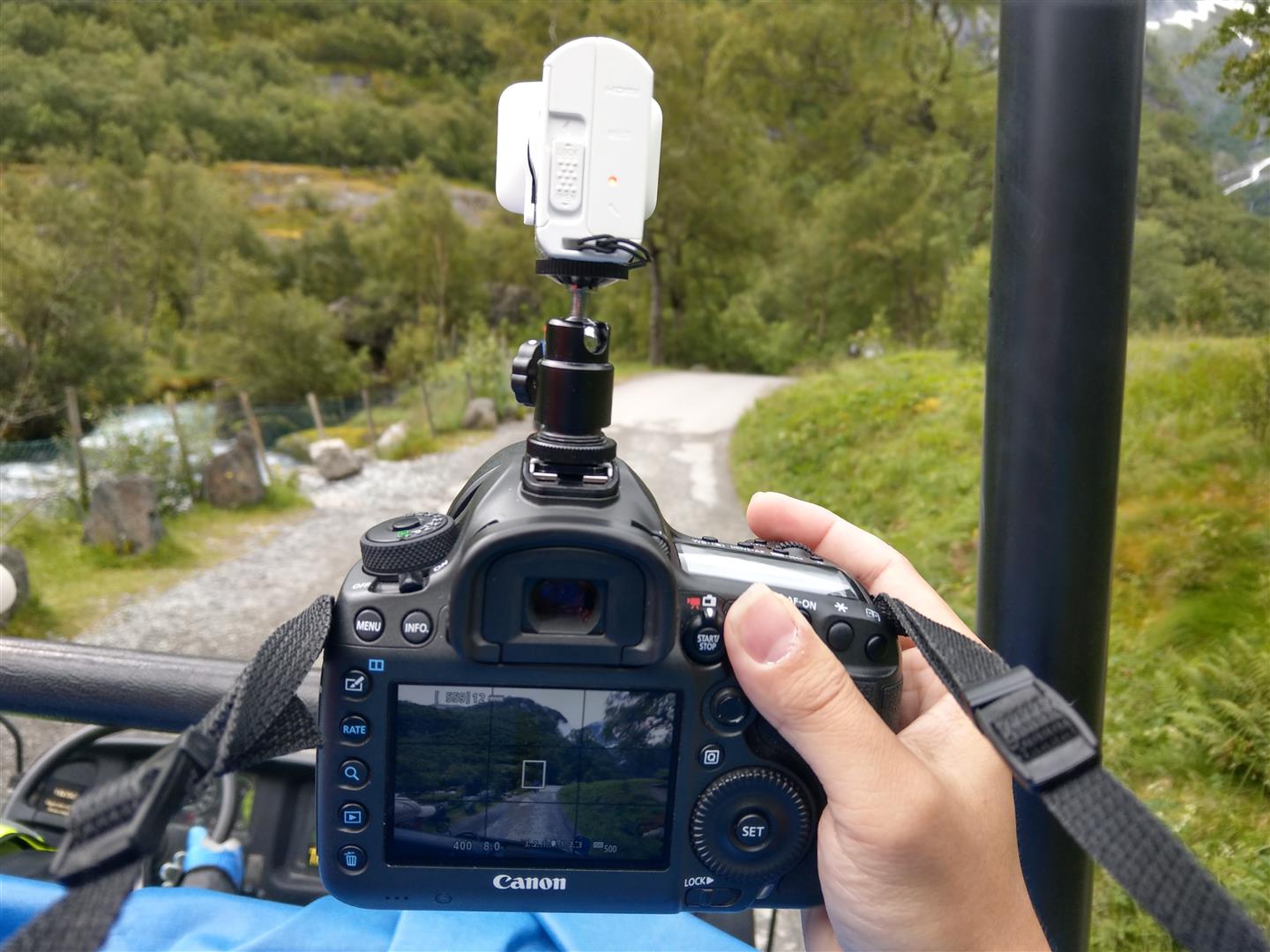 [照片之後035] 把晴空萬里，搬進我的世界裡，聽歌、餐敘、旅行