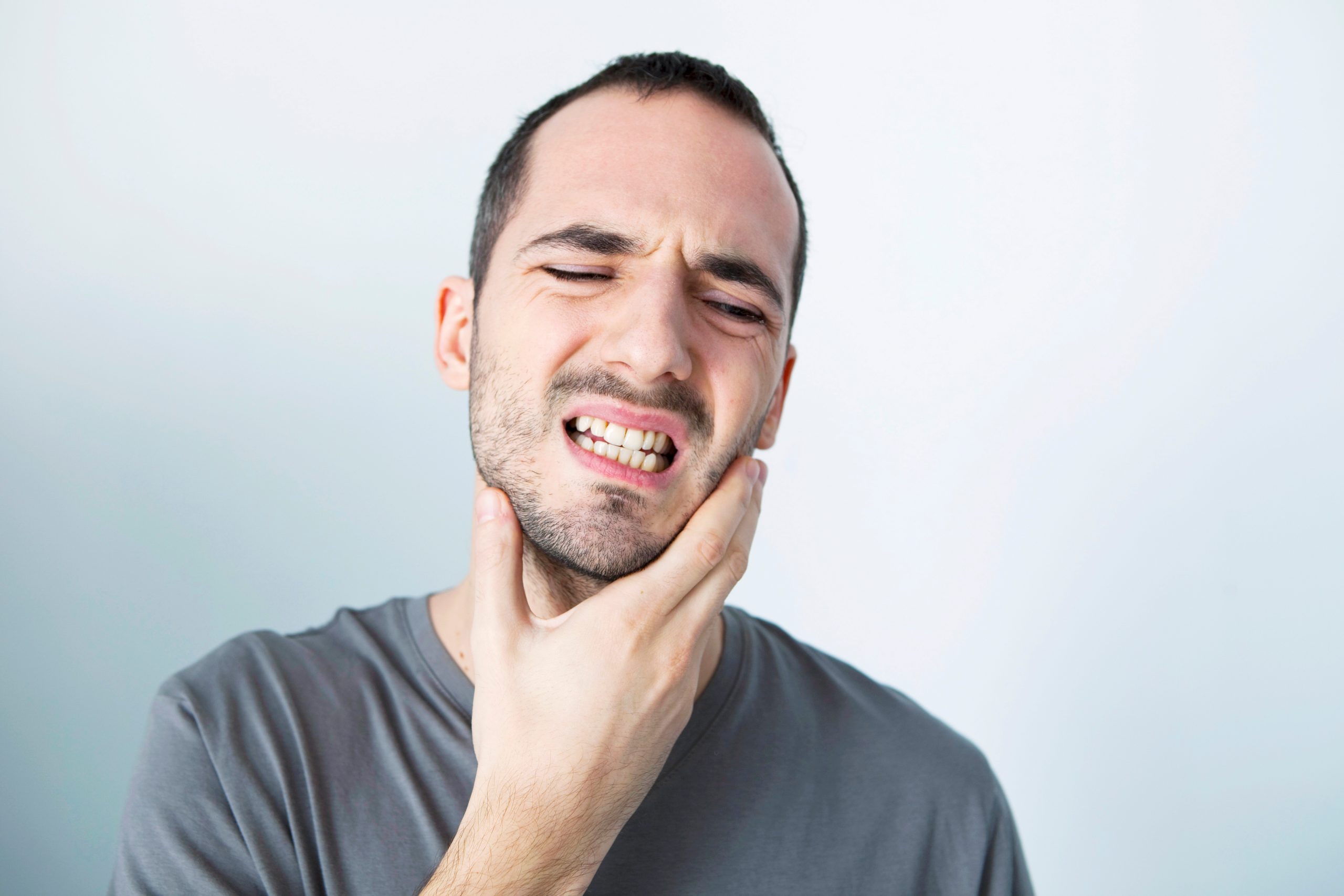 Pain because of bruxism in Abu Dhabi