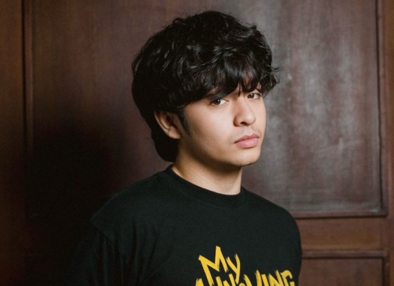 Cerita Angga Yunanda Bersihkan Cat Manusia Silver Saat Syuting Film Para Perasuk