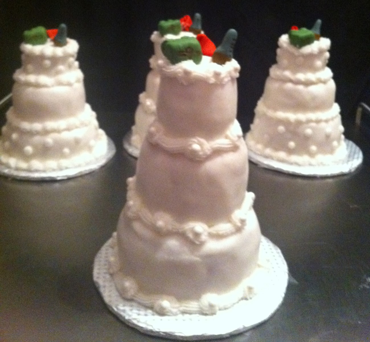 Wedding mini cakes