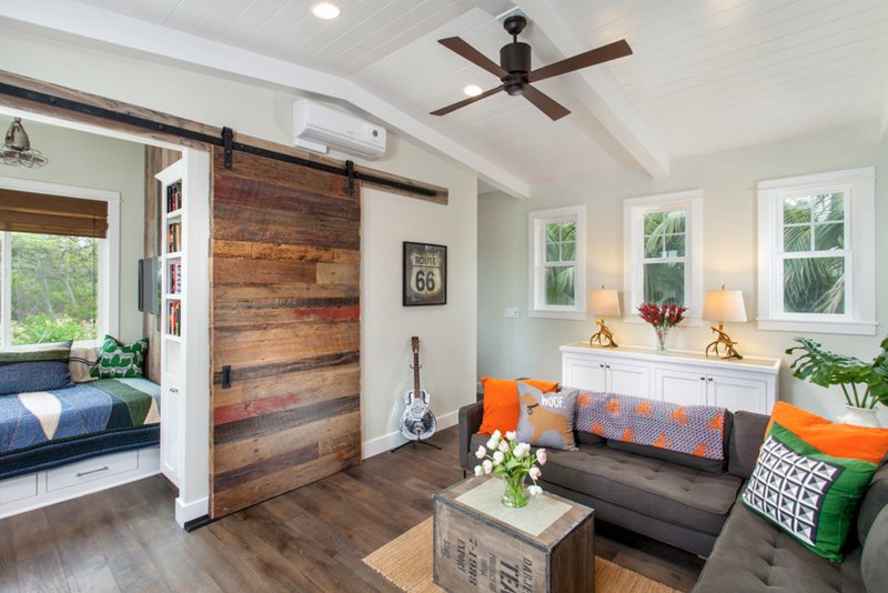 20 Lovely Wooden Sliding Doors In The Living Room Home Design Lover