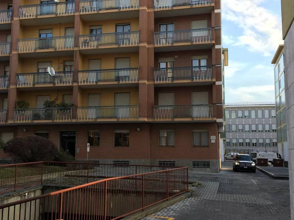 Home Trust World | Appartamento Vendita Corso Risorgimento 14, Biella Superficie 66.0Mq Prezzo 39000.0 | 563758 768_x_1024_jpg