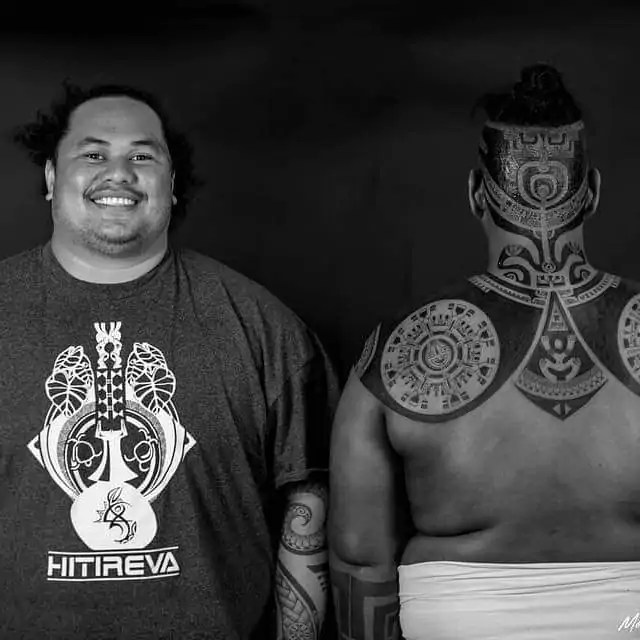 Patu A L Encre Du Fenua Hommes De Polynesie