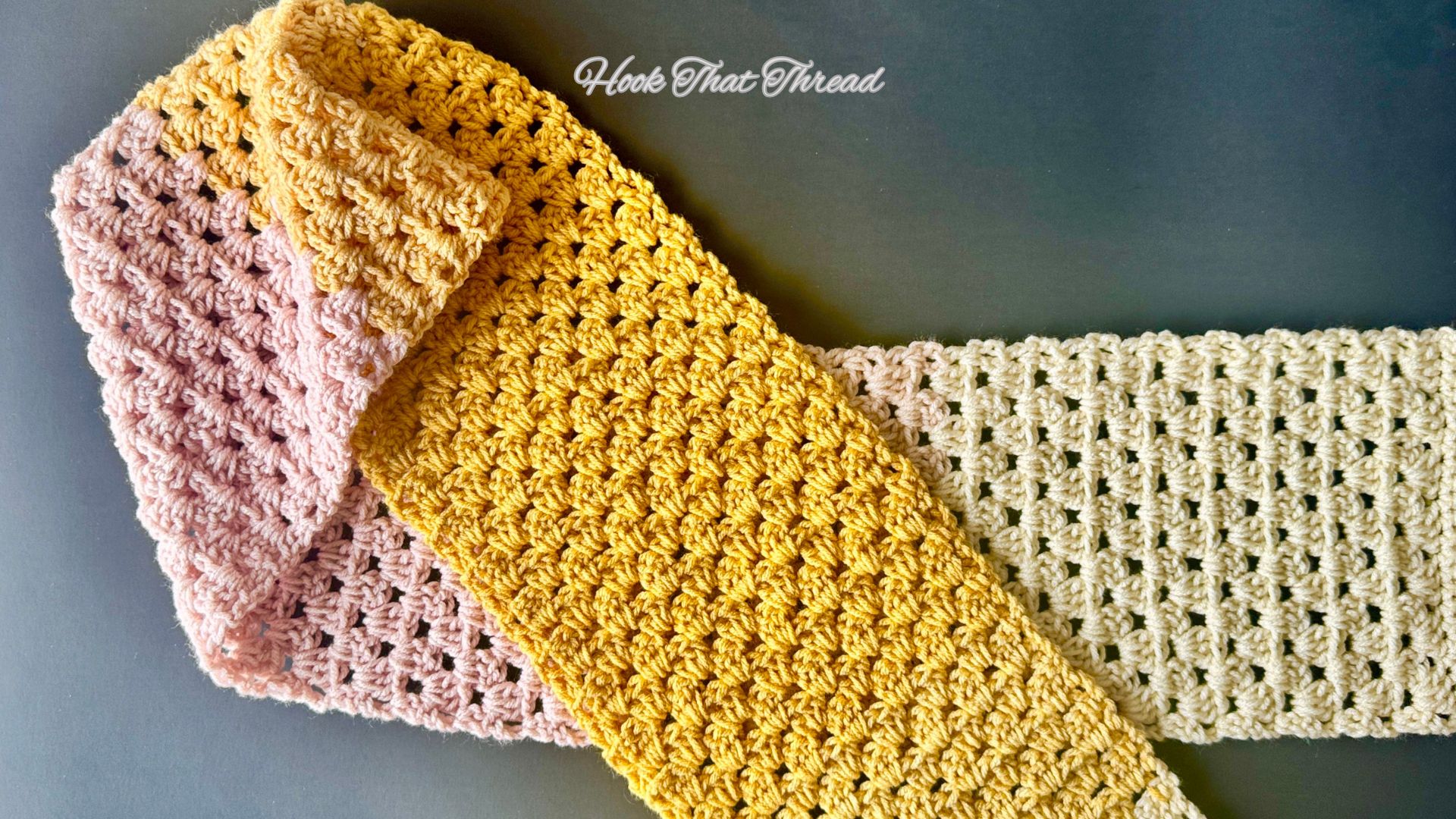 Read more about the article Easy Granny Stripe Crochet Scarf pattern