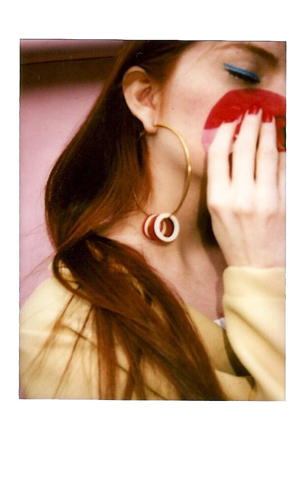 1476454766red-4