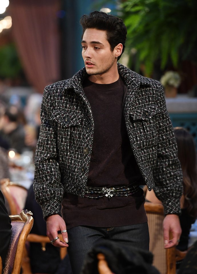 05-models-at-chanel-levi-dylan