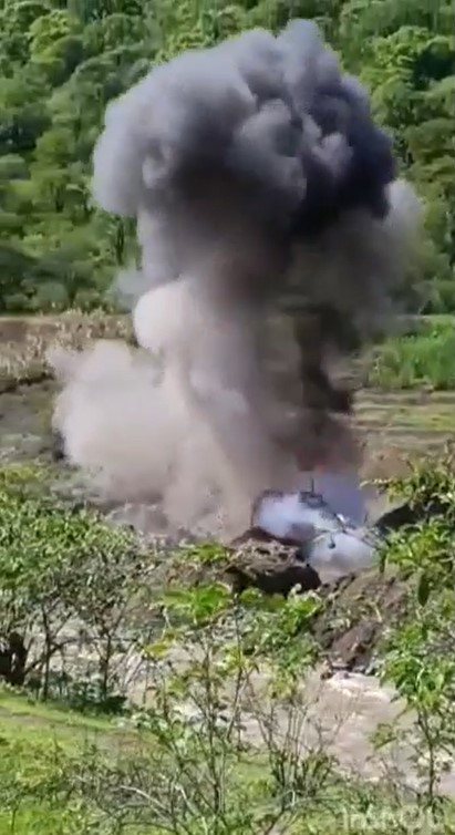 En las redes sociales circulan algunos videos de las explosiones.