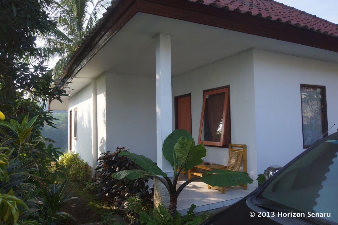 Veranda to 2nd Bedroom