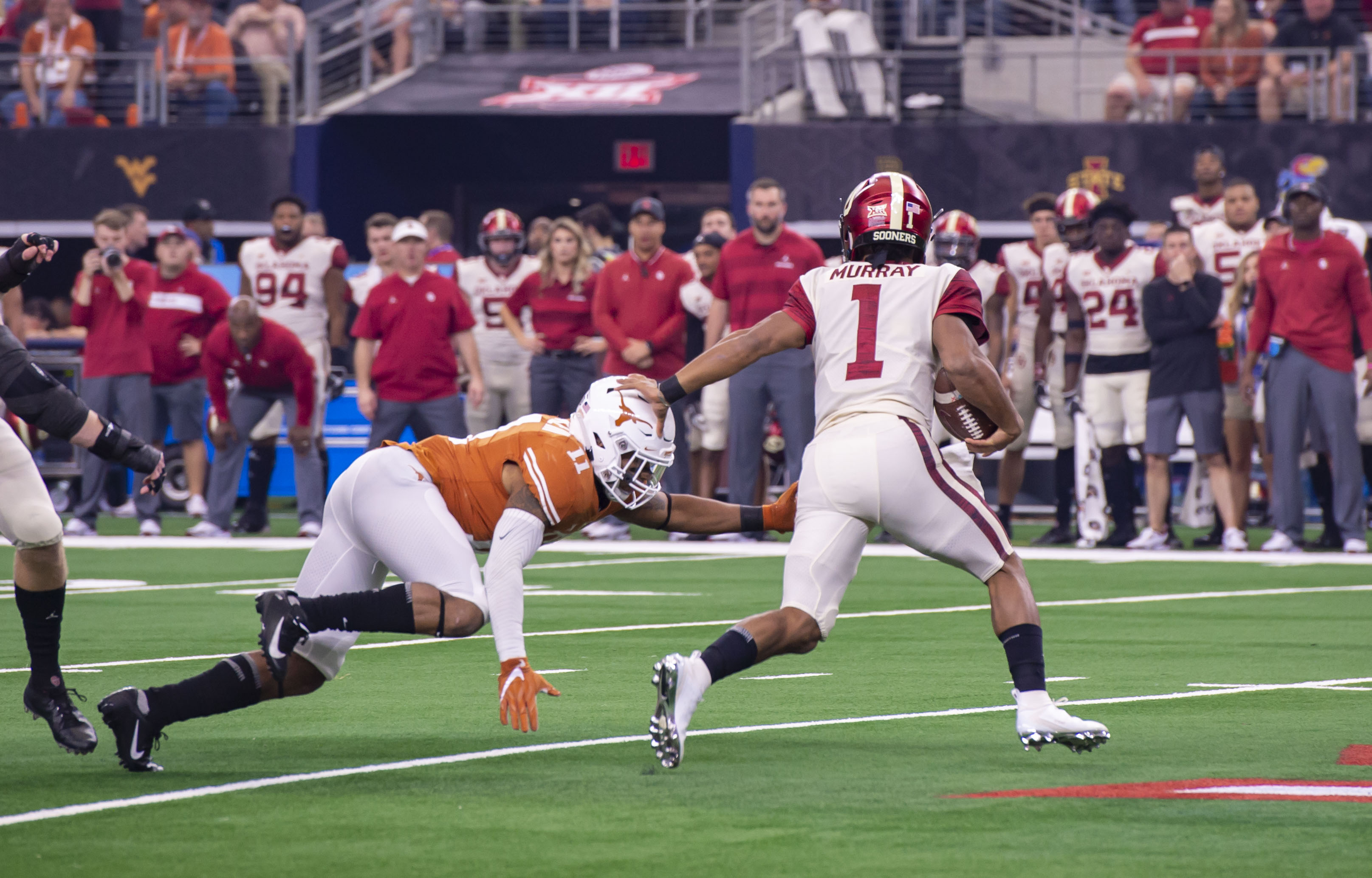 photo-gallery-ou-gets-past-texas-in-big-12-championship-game-horns