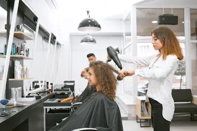 A influência da lua no corte do cabelo