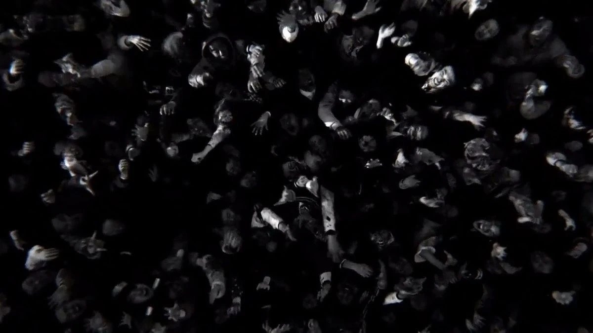 NON SIAMO PIÙ VIVI: L’horror che nasce prima della fine