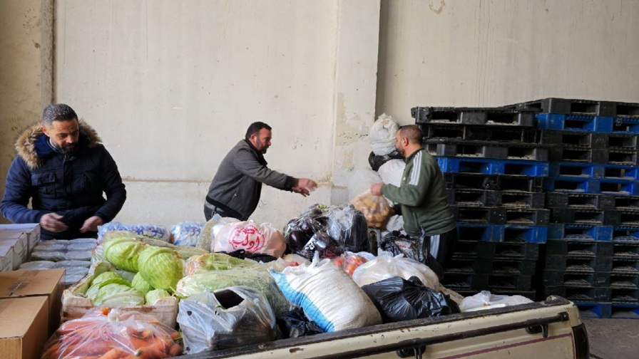 وصول المساعدات الإغاثية التي جمعها أهالي منطقة صافيتا تحت شعار حملة "طرطوس الخير"