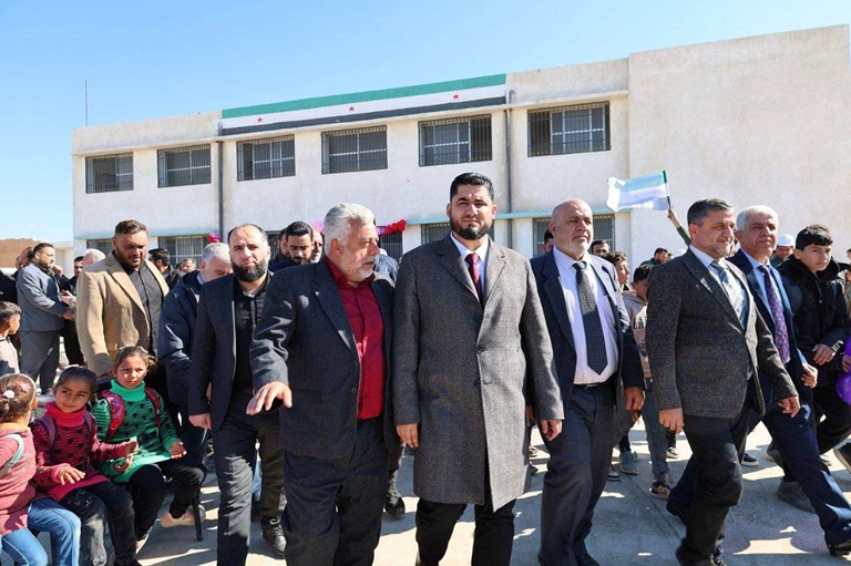محافظ إدلب يفتتح افتتاح مدارس جديدة في المحافظة بعد الانتهاء من ترميمها