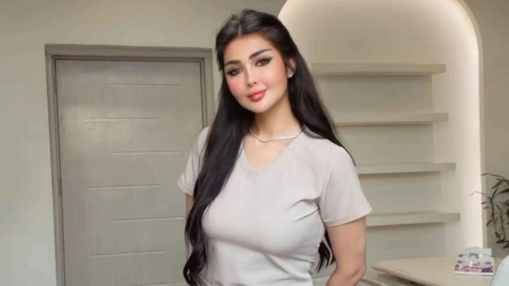 الطبيبة العراقية فيروزة، التي تحولت قضيتها إلى حديث واسع على منصات التواصل الاجتماعي خلال الساعات الماضية. إنستغرام