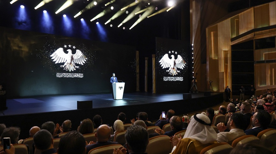 الرئيس أحمد الشرع في قصر المؤتمرات بدمشق خلال كلمة له في افتتاح معرض دمشق الدولي في دورته الثالثة والستين